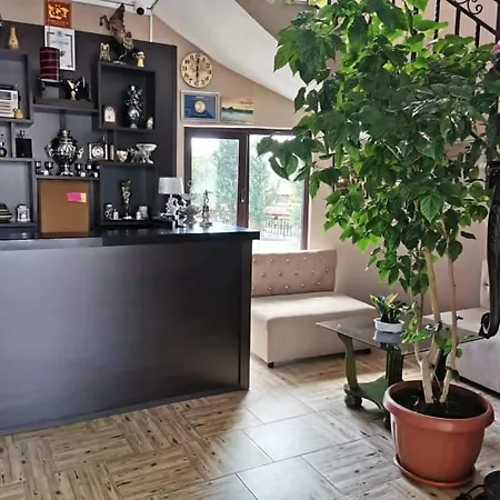 Hotel My House 2*